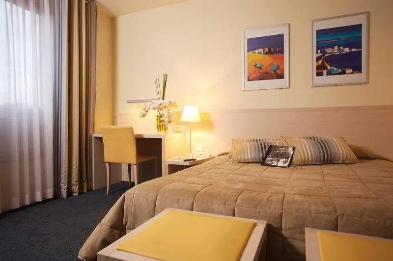 Le Richemont Hotel Paris